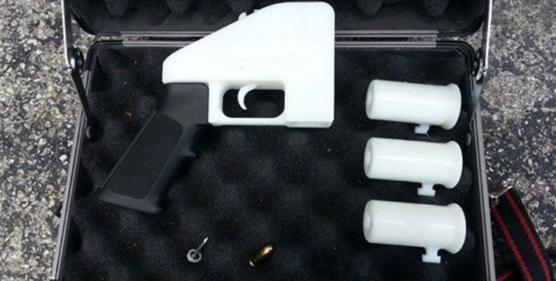 Πληρώνεις, εκτυπώνεις… – Oπλα από τρισδιάστατο εκτυπωτή πάλι στις ΗΠΑ